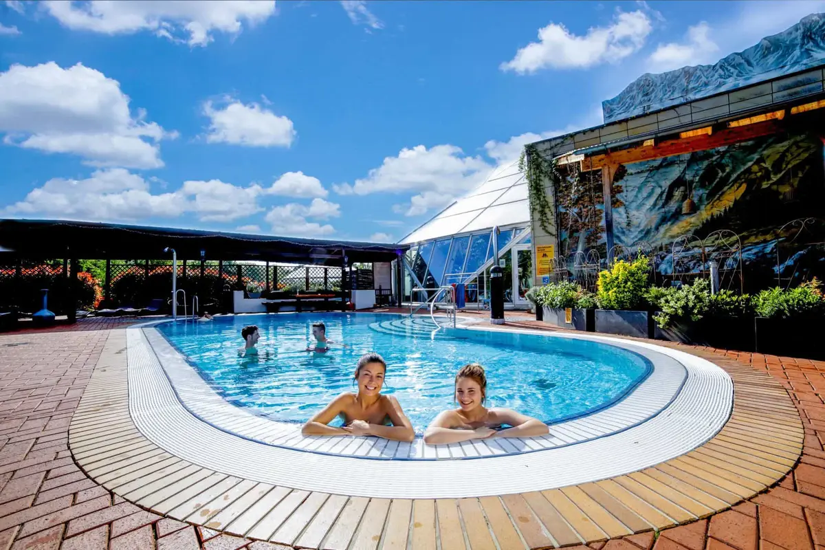Aqualand Saunabereich Aussenpool