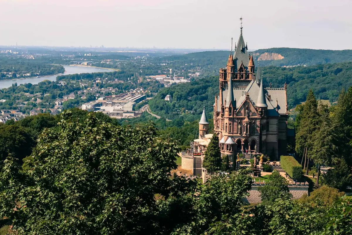 Drachenfels Schloss Drachenburg