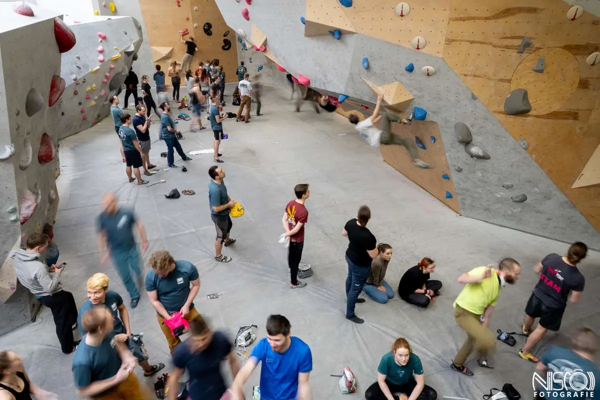 Boulders Habitat Kletterhalle Bonn