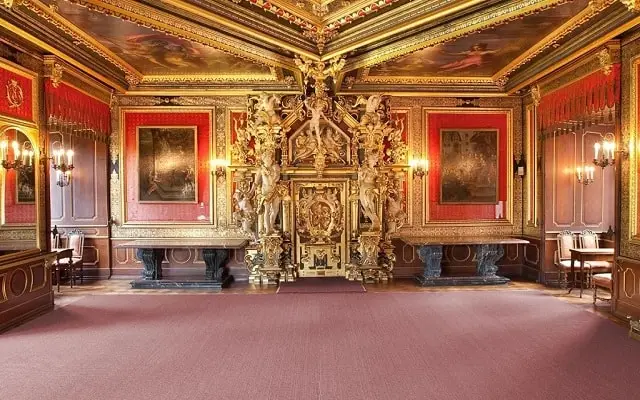 Das Schloss Bückeburg, Sehenswürdigkeit in Niedersachsen