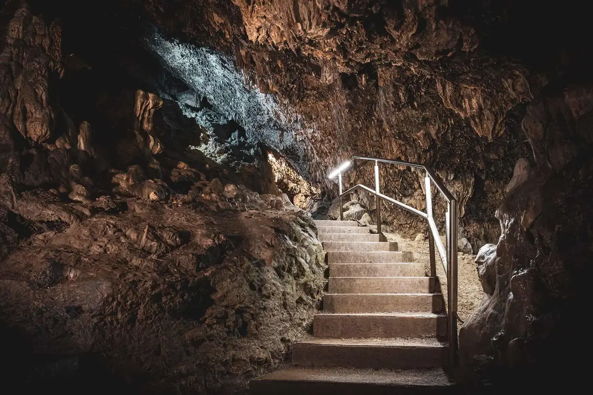 König-Otto-Tropfsteinhöhle, Schauhöhle in Deutschland