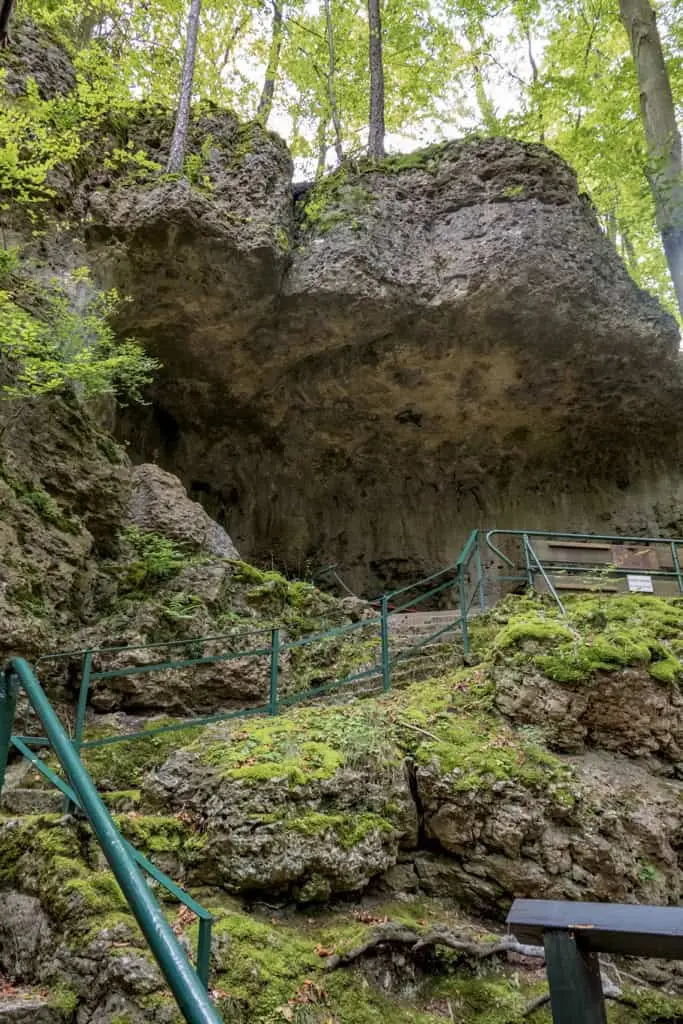 Die Sturmannshöhle, Schauhöhle in Bayern