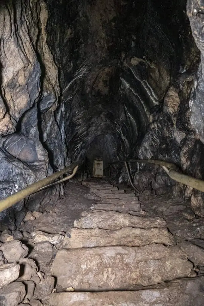 Die Sturmannshöhle, Schauhöhle in Bayern