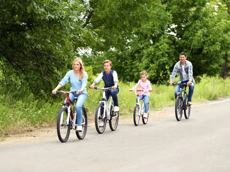Ideen für Ausflüge mit Kindern: Fahrradtour