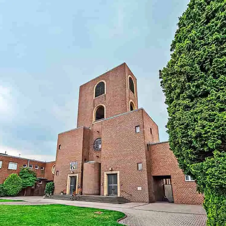 Die Kletterkirche Mönchengladbach