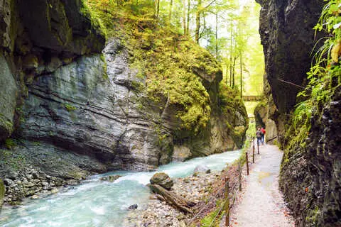 68-Ab-Muenchen-Partnachklamm-Ausflug-in-Gruppen-ab-4-Personen.jpg