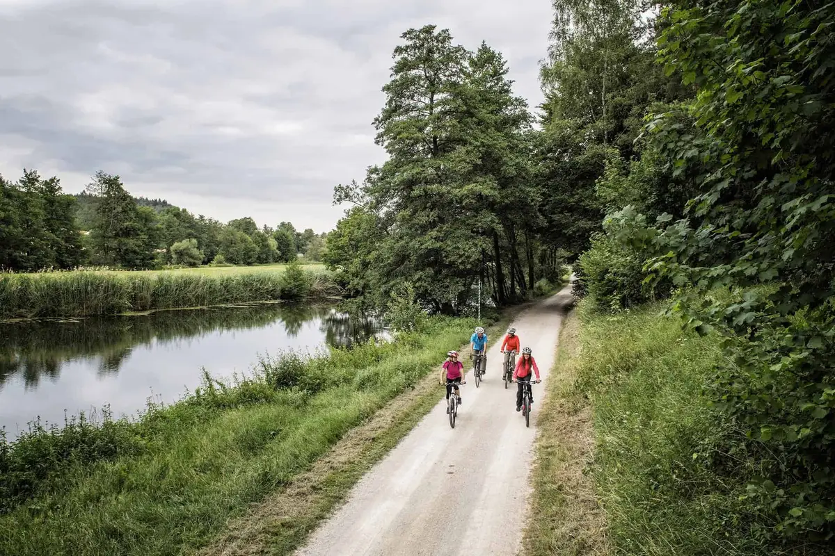 Der Fünf-Flüsse-Radweg