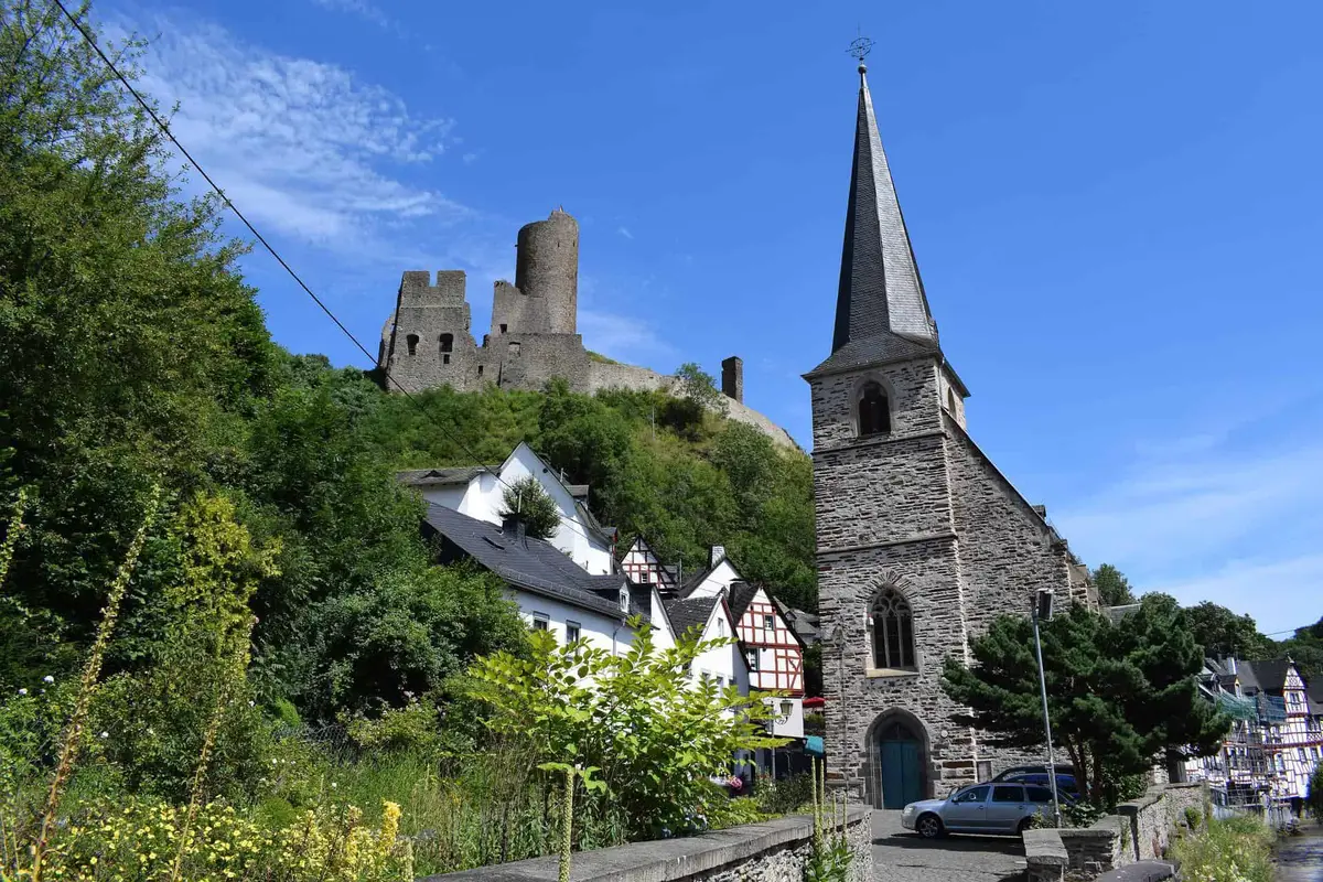 Monreal Heilige-Dreifaltigkeitskirche