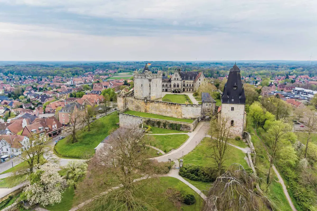 Die Burg Bentheim, Sehenswürdigkeit in Niedersachsen