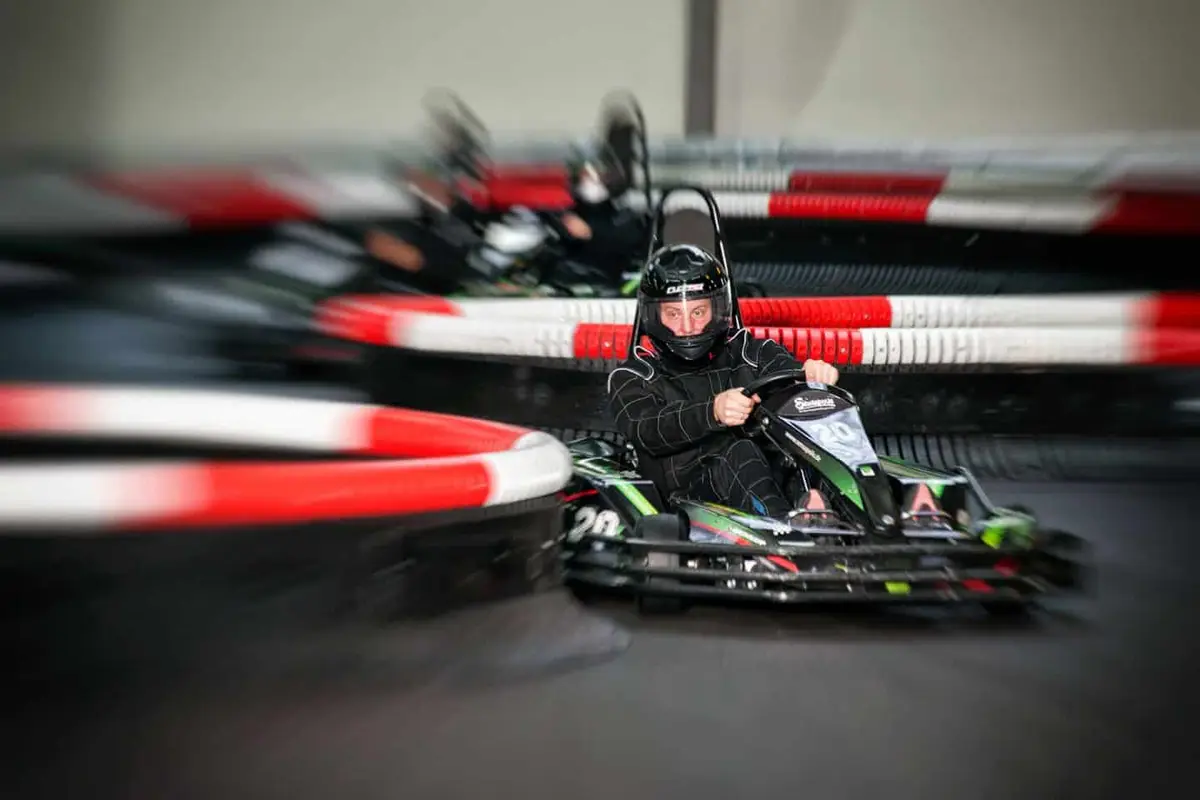 Die Kartbahn Sensadrom. Kartbahn Stuttgart