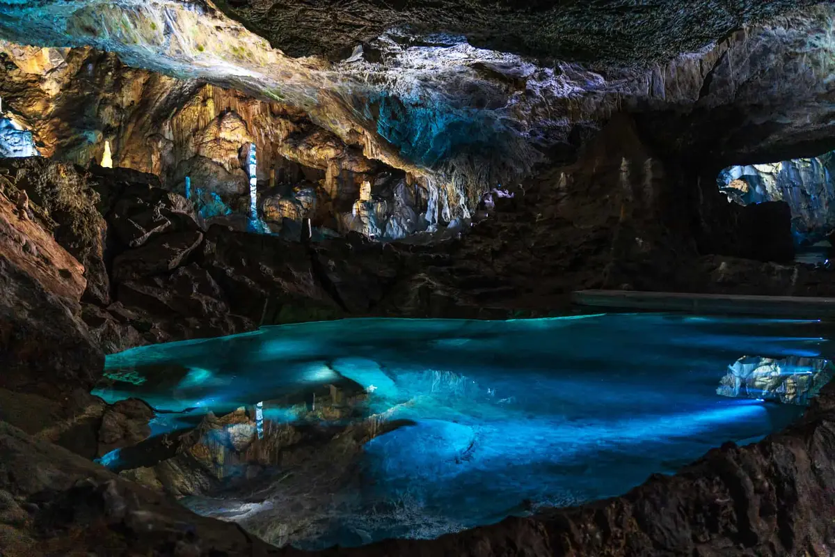 Baumannshöhle Goethesaal