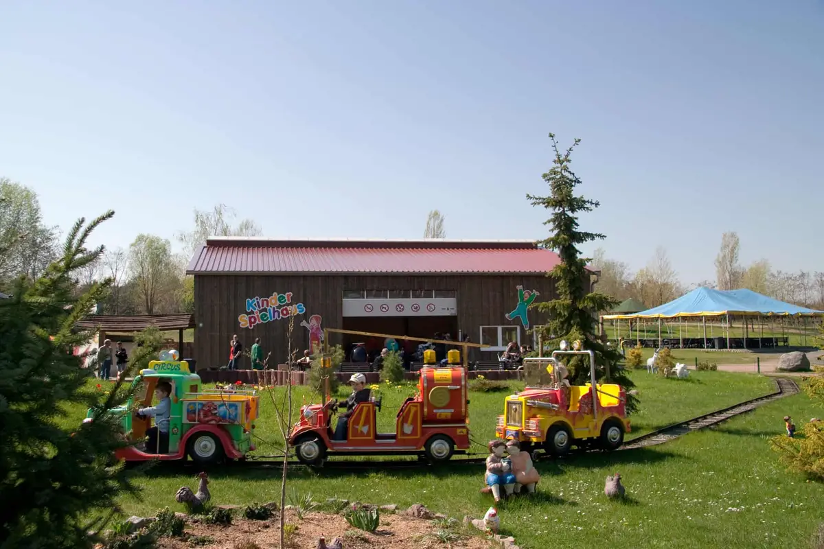 Tier-, Freizeit- und Saurierpark Germendorf